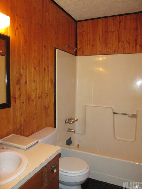 4552 Calico Road Lenoir, NC 28645 - Photo 9 of 12 Gallery Image 9