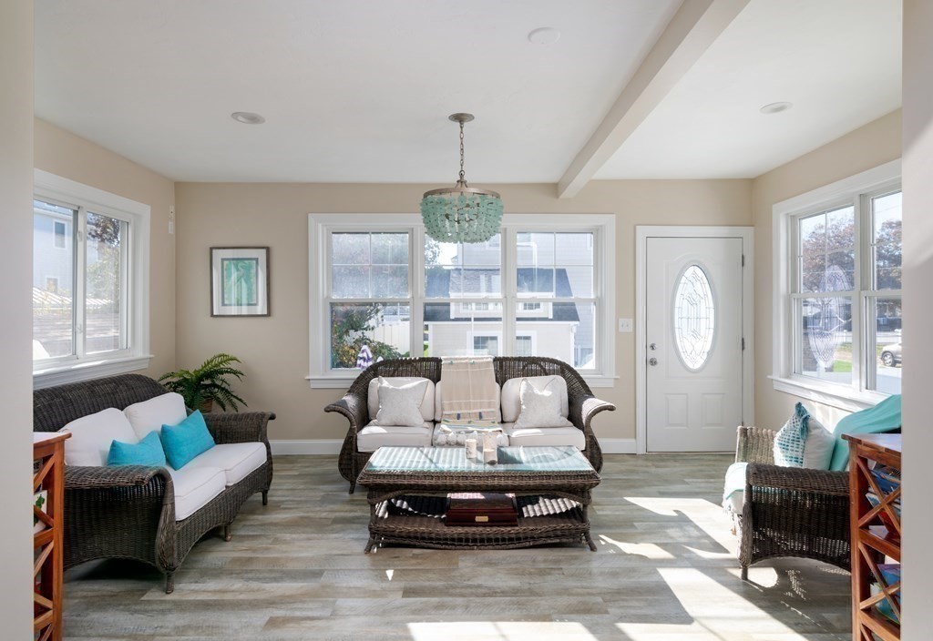 76 E Street Hull, MA 02045 - Photo 20 of 40