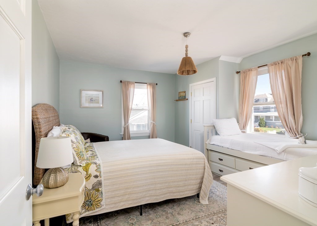 76 E Street Hull, MA 02045 - Photo 24 of 40