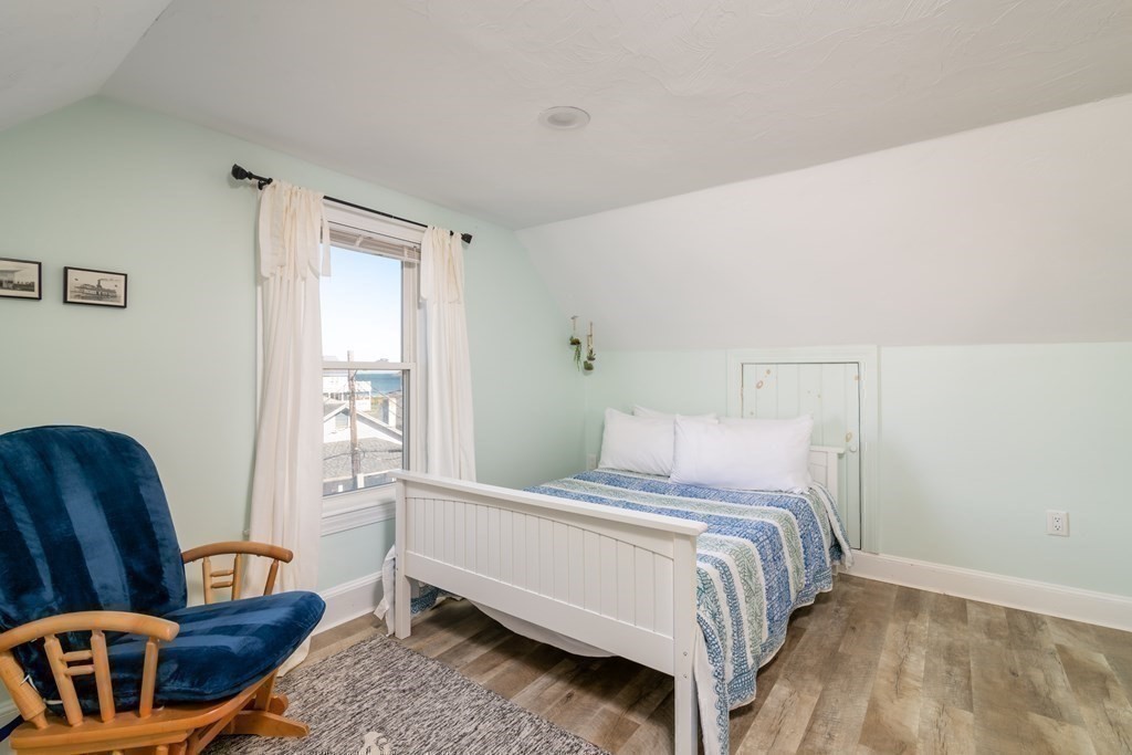 76 E Street Hull, MA 02045 - Photo 29 of 40