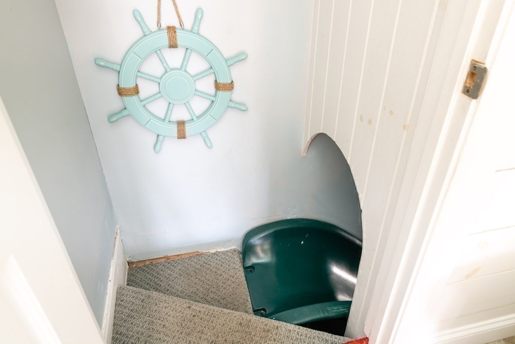 76 E Street Hull, MA 02045 - Photo 33 of 40