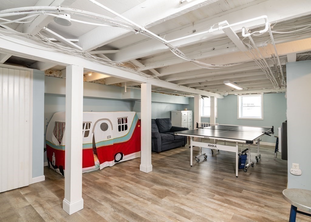 76 E Street Hull, MA 02045 - Photo 35 of 40