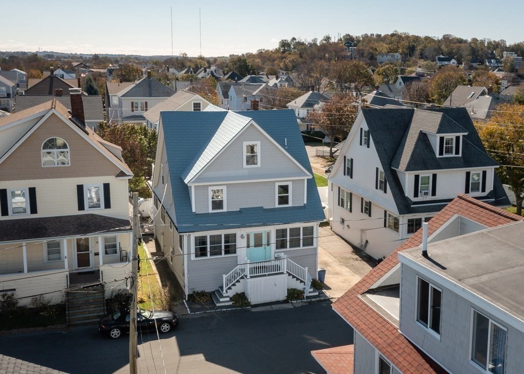 76 E Street Hull, MA 02045 - Photo 4 of 40