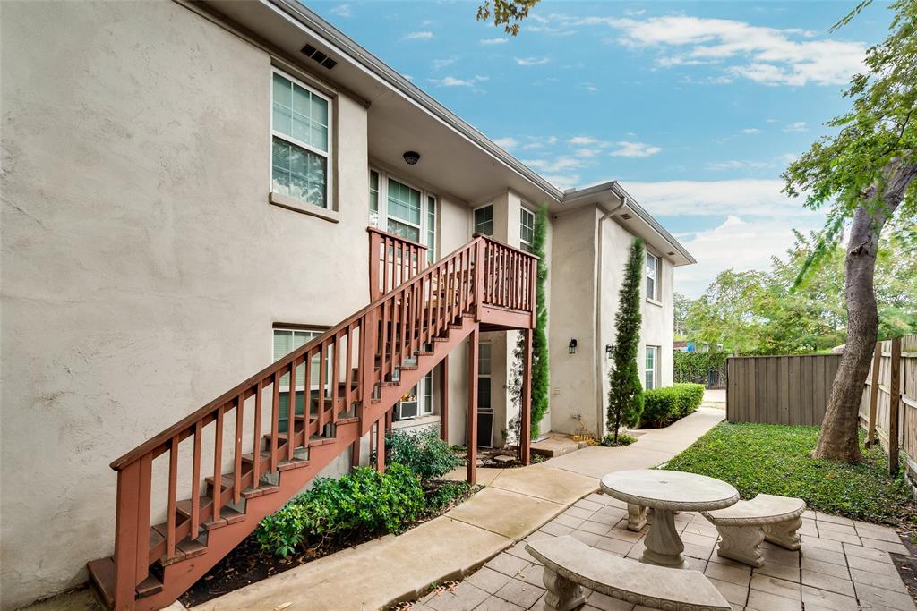 1508 North Peak Street, Unit 4 Dallas, TX 75204 - Photo 11 of 17