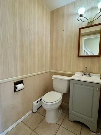 $329,000 | 64 Patio Road, Middletown, NY 10941