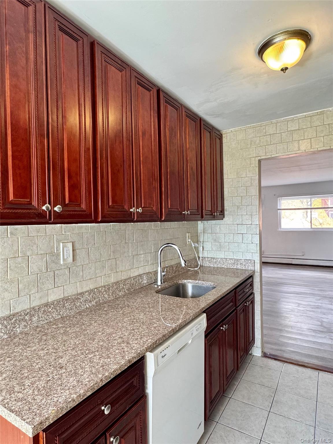 64 Patio Road Middletown, NY 10941 - Photo 4 of 28