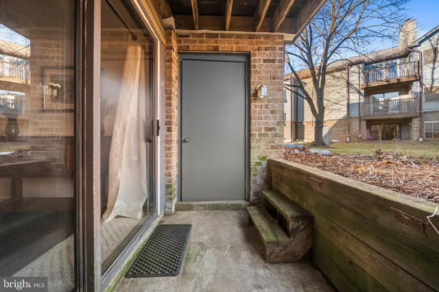 $220,000 | 26001 Brigadier Place, Unit B, Damascus, MD 20872