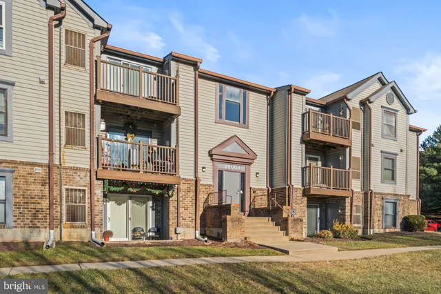 $220,000 | 26001 Brigadier Place, Unit B, Damascus, MD 20872