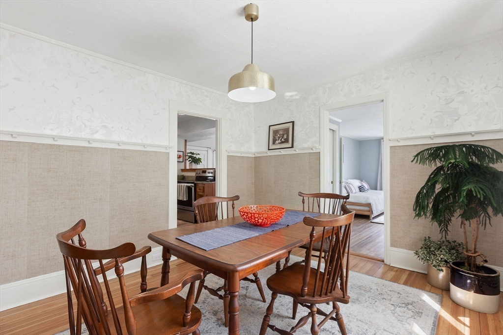 58 Chase Street Barnstable, MA 02601 - Photo 13 of 37