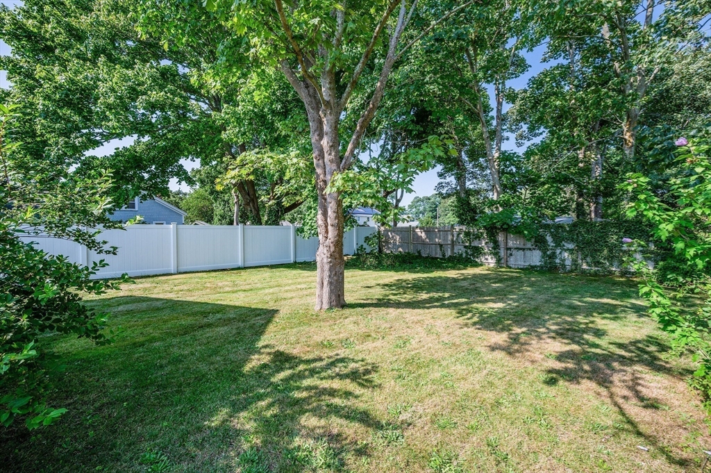 58 Chase Street Barnstable, MA 02601 - Photo 26 of 37