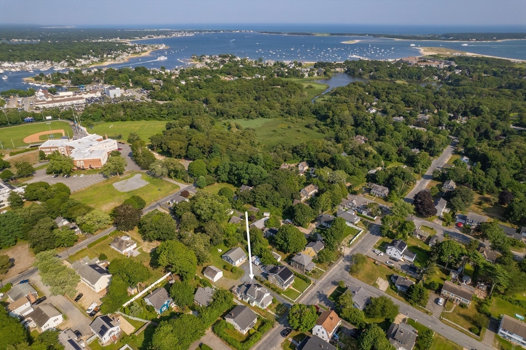 58 Chase Street Barnstable, MA 02601 - Photo 3 of 37