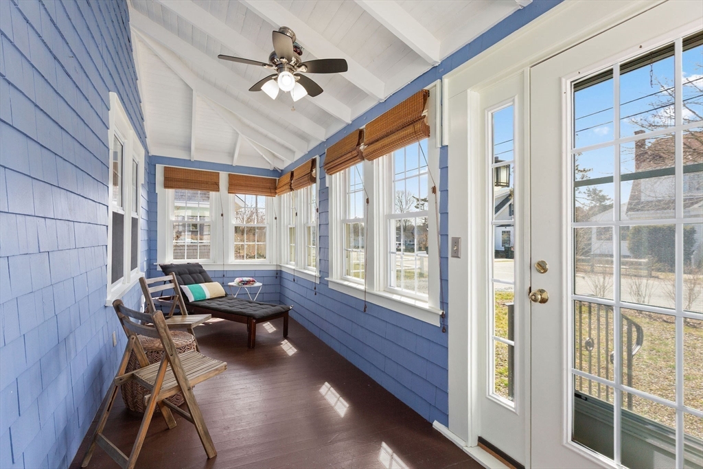 58 Chase Street Barnstable, MA 02601 - Photo 5 of 37