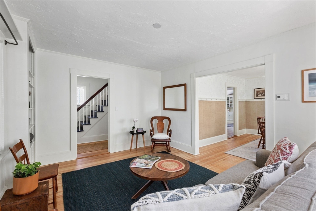 58 Chase Street Barnstable, MA 02601 - Photo 10 of 37