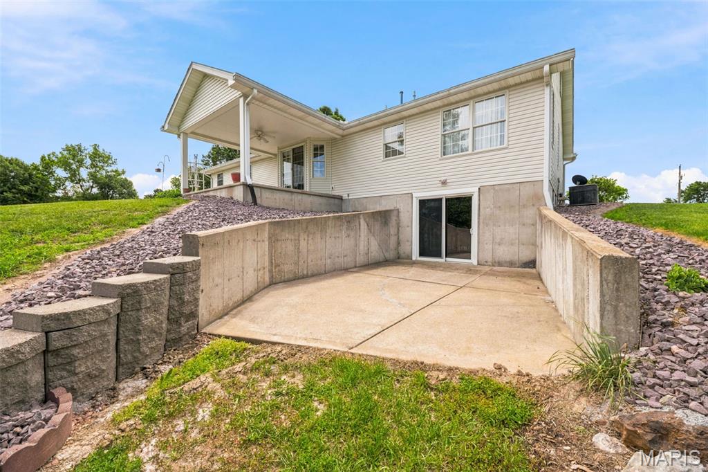451 Birkhead Road Winfield, MO 63389 - Photo 40 of 48