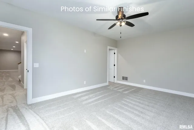 $610,307 | 11 Viola Drive, Le Claire, IA 52753