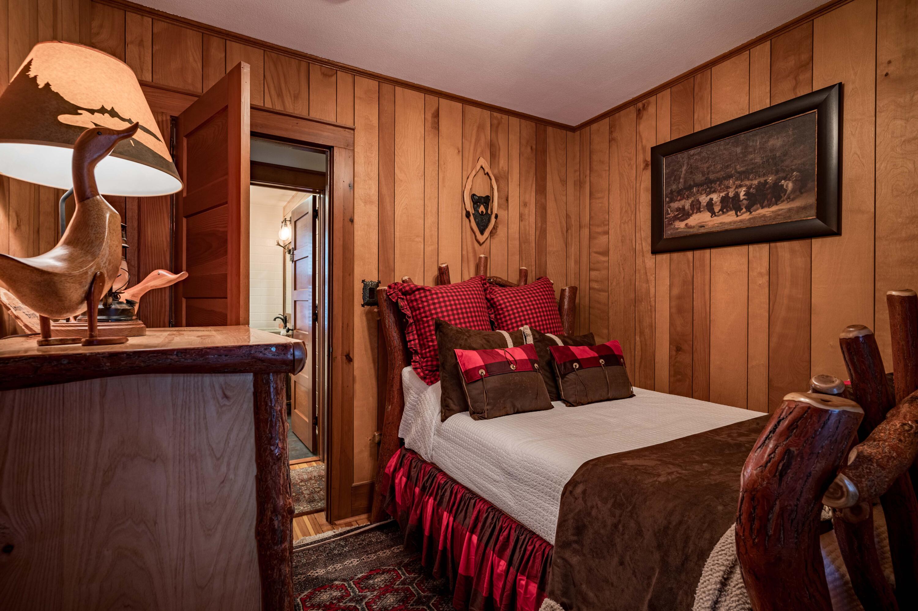 1356 Big Moose Road Eagle Bay, NY 13331 - Photo 38 of 50 JKZ_1995-HDR