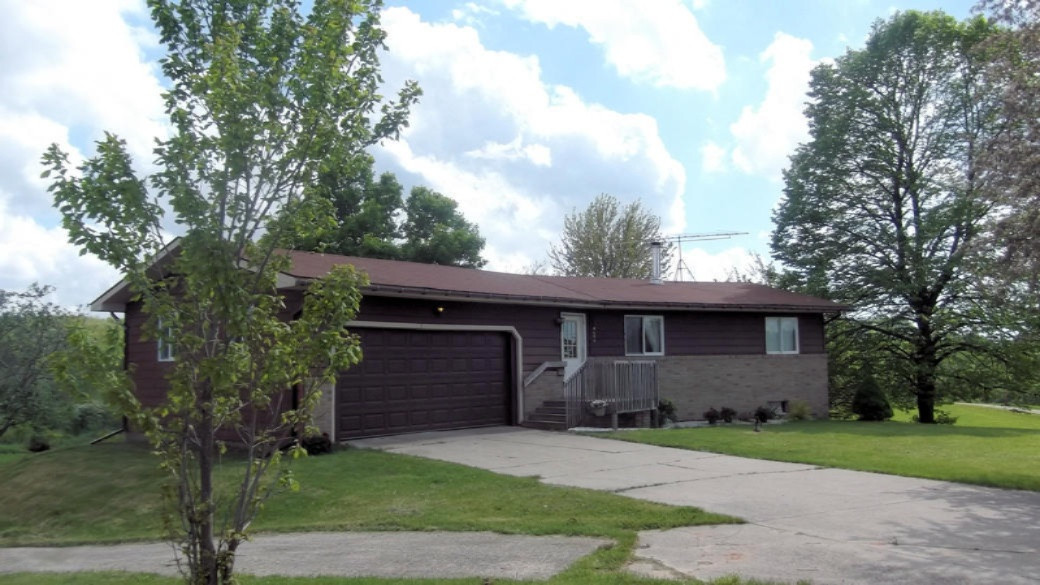16535 Bailey Road Bailey, MI 49303 - Photo 1 of 24 primary