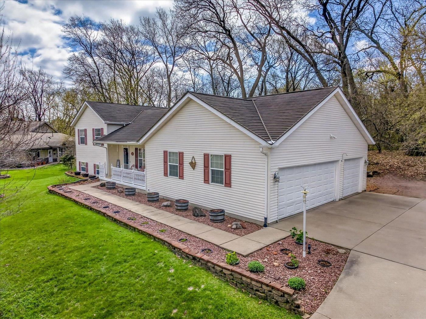 268 Meadow Lane Poynette, WI 53955 - Photo 36 of 57
