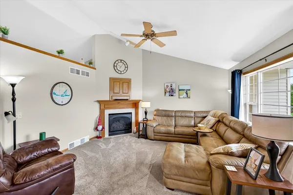 $435,000 | 268 Meadow Lane, Poynette, WI 53955