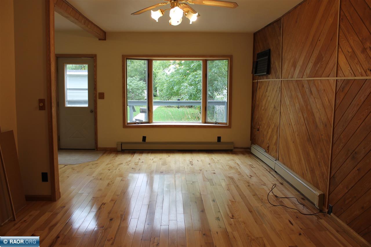 223 South 10th Street Virginia, MN 55792 - Photo 2 of 16