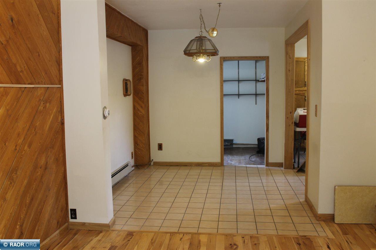 223 South 10th Street Virginia, MN 55792 - Photo 3 of 16