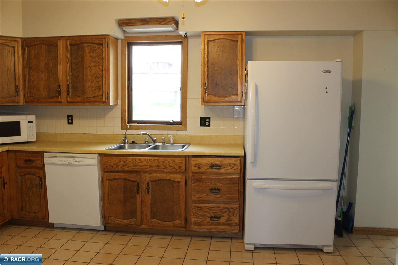 223 South 10th Street Virginia, MN 55792 - Photo 6 of 16