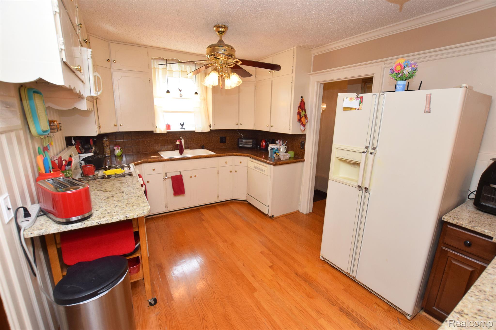 Kitchen New View