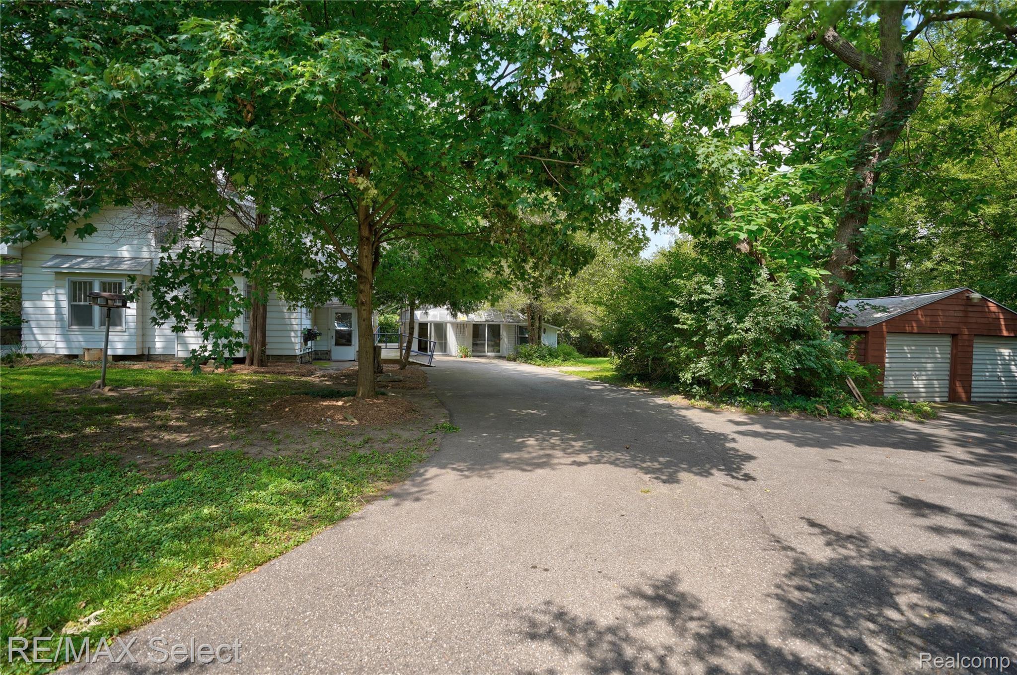 4414 North Seymour Road Flushing, MI 48433 - Photo 10 of 52 4414 N Seymour Rd 11.jpg