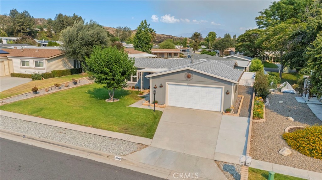 9640 Sharondale Road Calimesa, CA 92320 - Photo 7 of 44