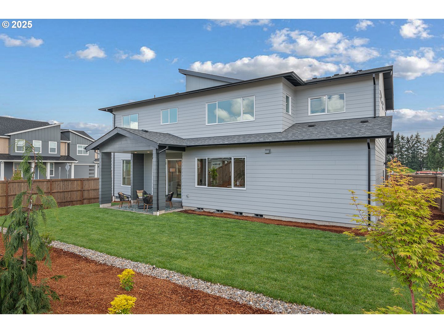 7083 Southwest Alder Lane Wilsonville, OR 97070 - Photo 34 of 35 a view of a yard in front of house