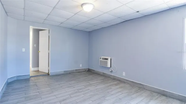 $2,350 | 2506 Rose Avenue, Bradenton, FL 34207