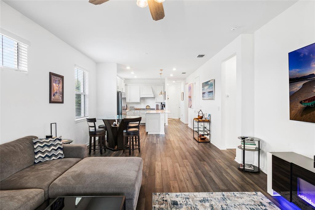 9454 Ballaster Pointe Loop Palmetto, FL 34221 - Photo 20 of 49