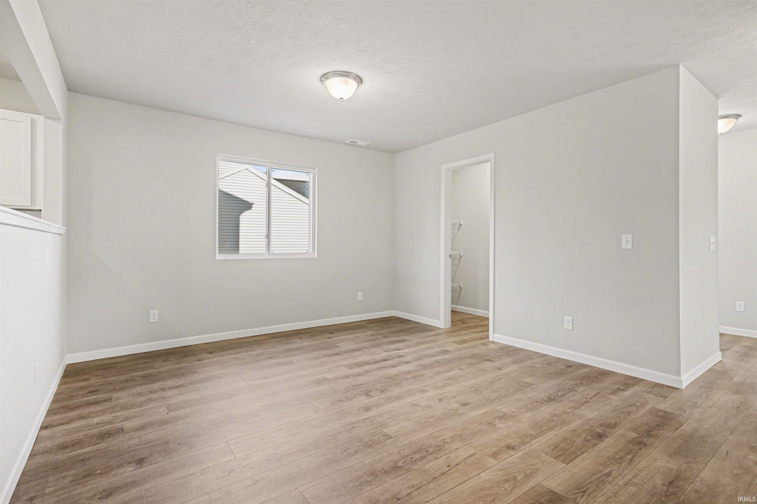 2167 Miami Trail Huntington, IN 46750 - Photo 5 of 24