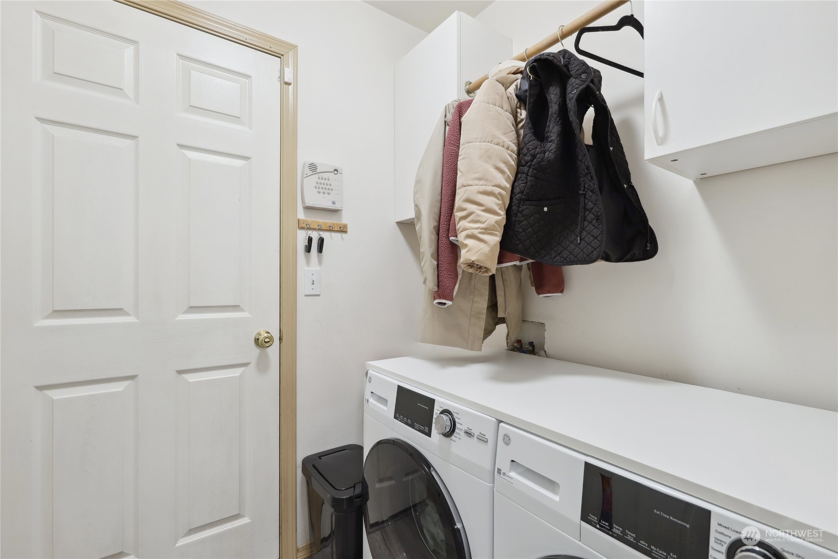 2977 Lowren Loop Port Orchard, WA 98366 - Photo 26 of 33 a view of walk in closet