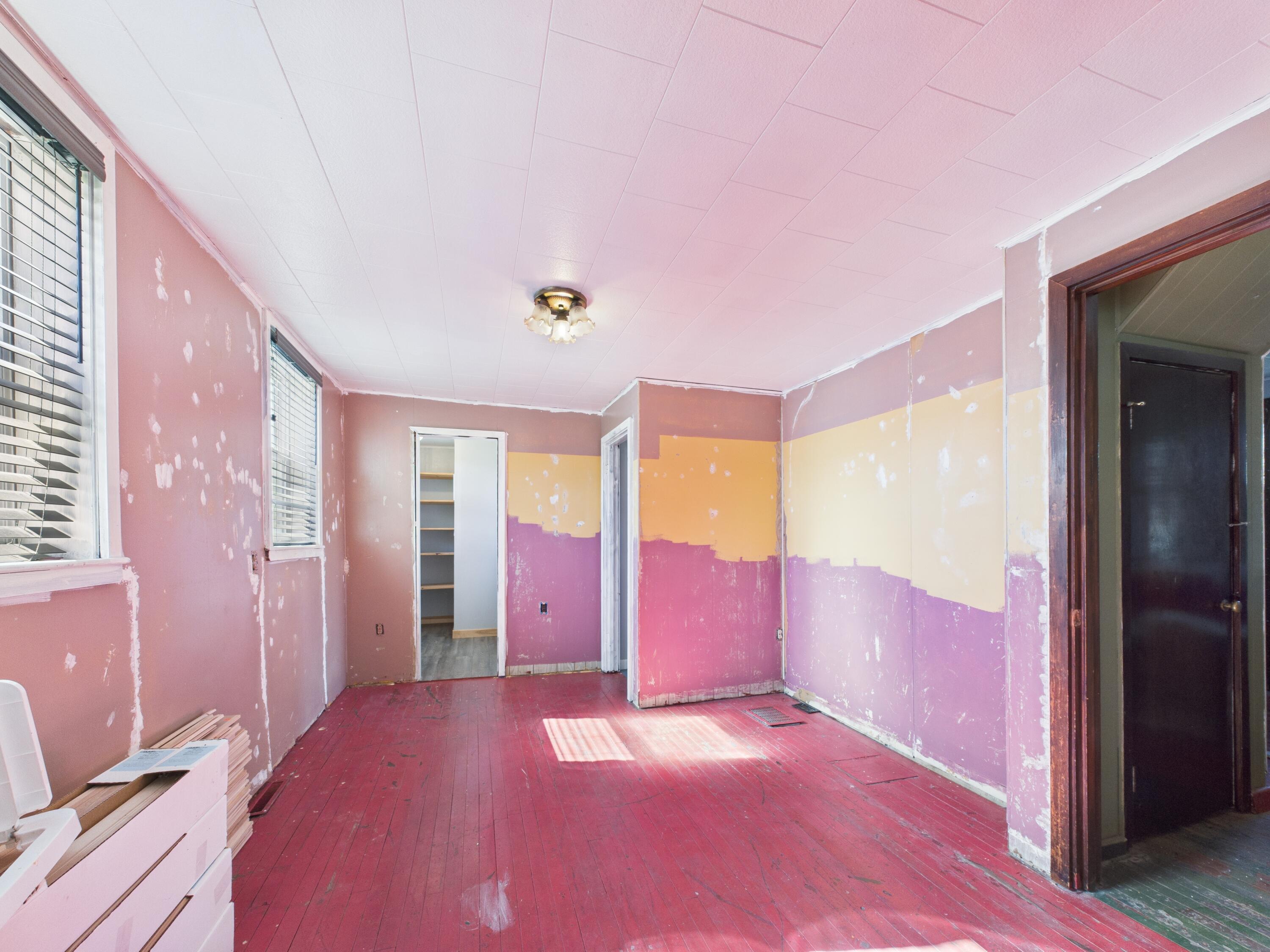 13 Wilder Street Washburn, ME 04786 - Photo 8 of 40 13 Wilder St Fall 2025 (15)