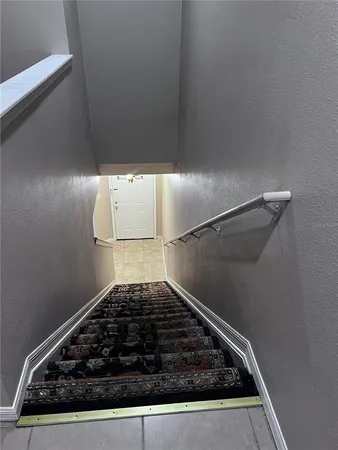 $2,500 | 3459 Parkridge Circle, Unit 103, Sarasota, FL 34243