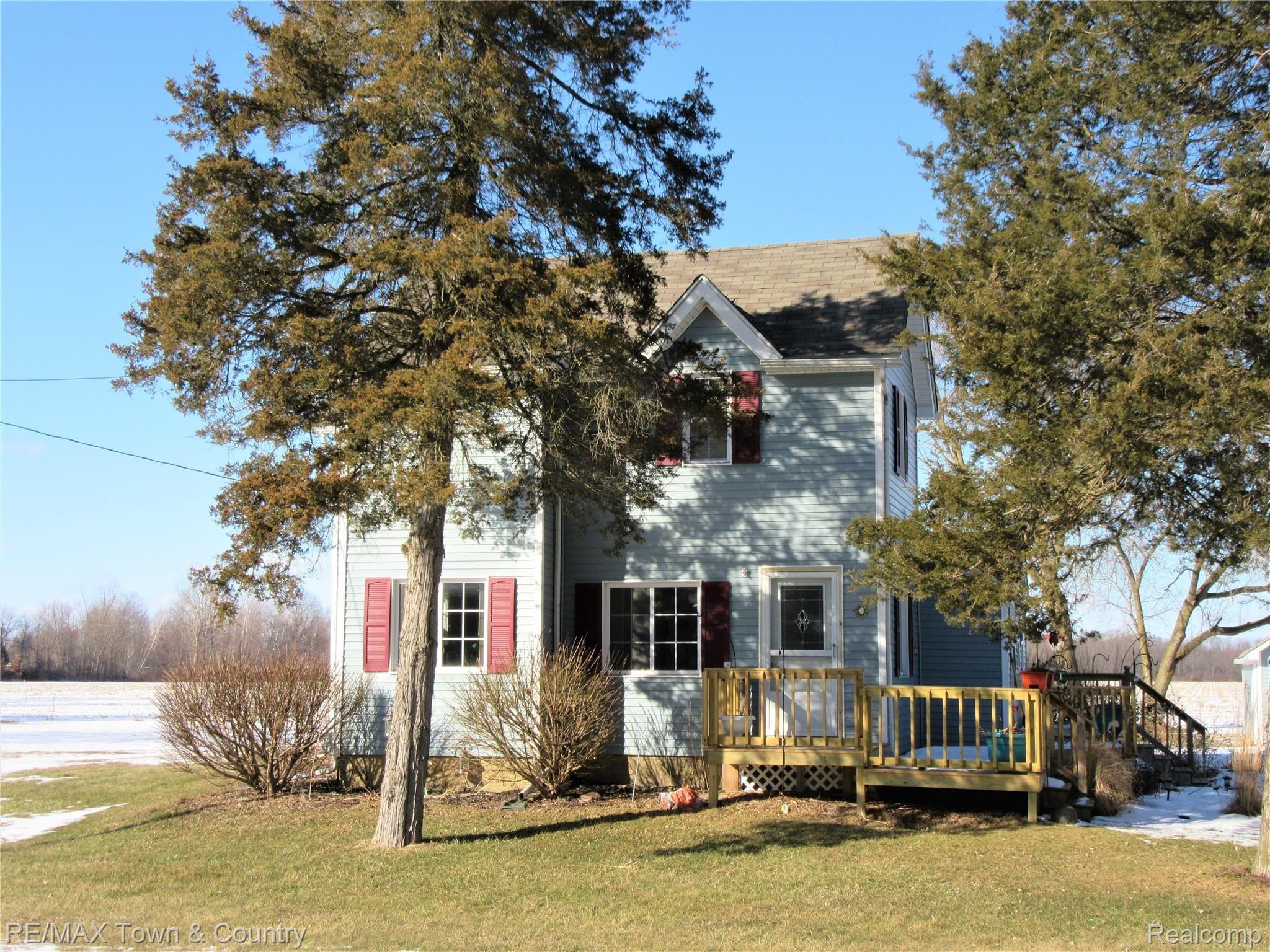 7202 West Mount Morris Road Flushing, MI 48433 - Photo 20 of 20 mm front.jpg