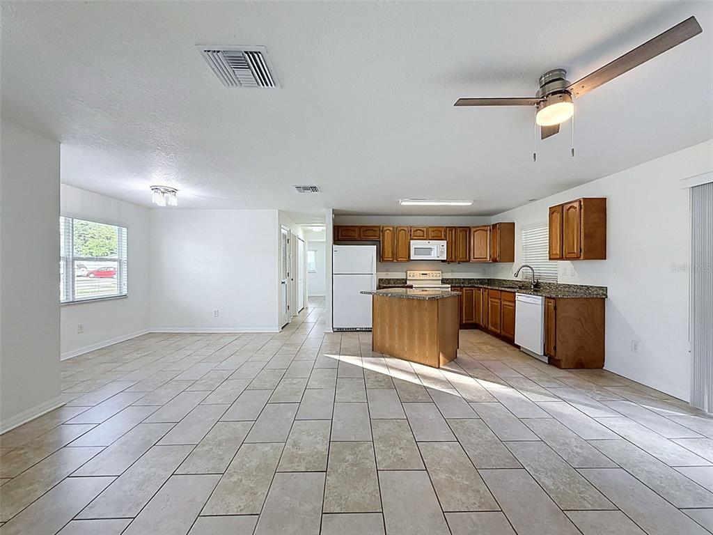 4659 Crescent Road Spring Hill, FL 34606 - Photo 9 of 47 Gallery Image 9