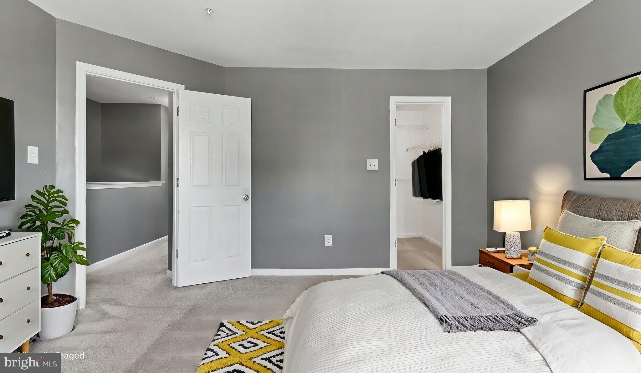 902 Vauxhall Road Hyattsville, MD 20785 - Photo 3 of 47
