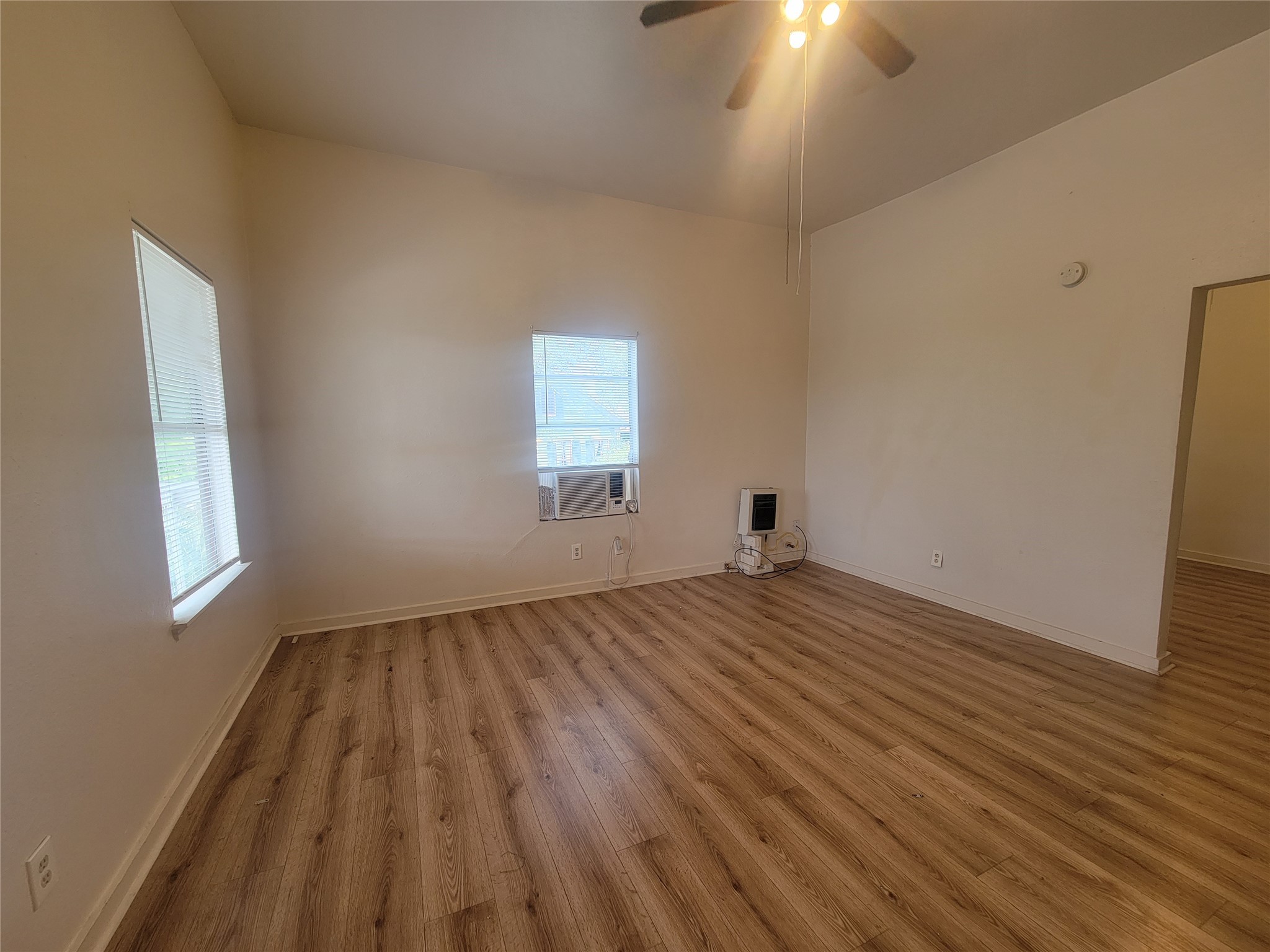 1910 Ursuline Street, Unit 3 Galveston, TX 77550 - Photo 6 of 7