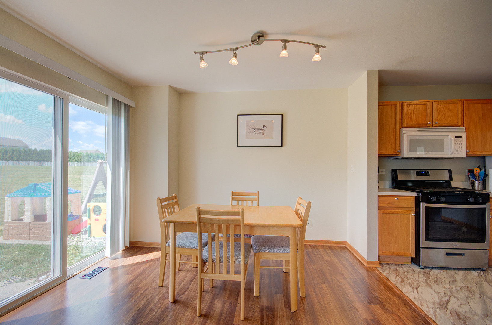 667 Chestnut Ridge, Unit 667 Minooka, IL 60447 - Photo 10 of 22