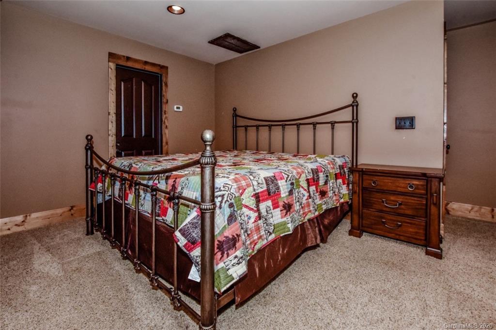 7041 Gilead Road Huntersville, NC 28078 - Photo 22 of 36 Gallery Image 22