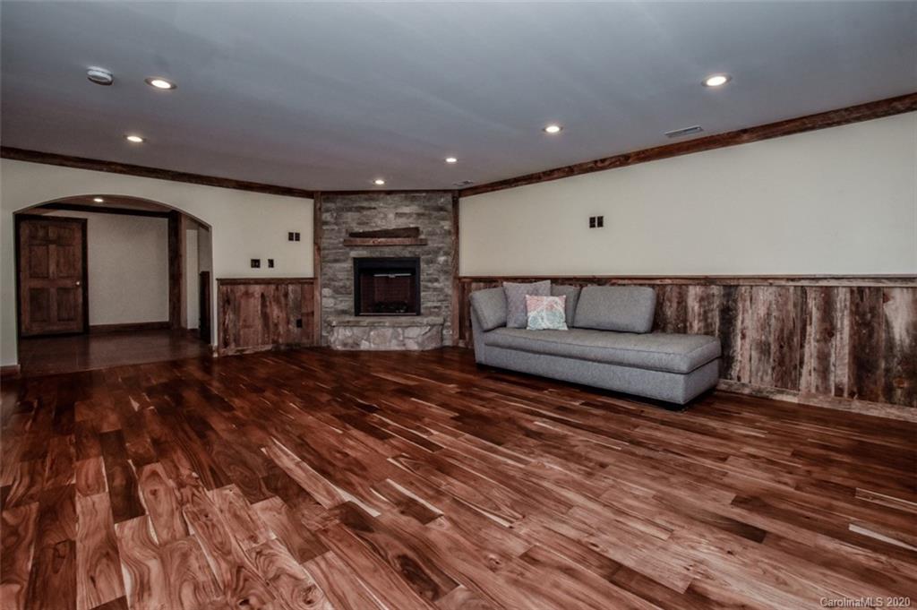 7041 Gilead Road Huntersville, NC 28078 - Photo 25 of 36 Gallery Image 25