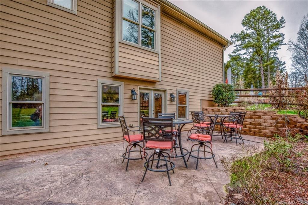 7041 Gilead Road Huntersville, NC 28078 - Photo 32 of 36 Gallery Image 32