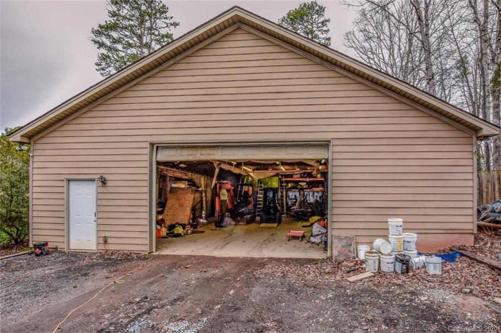 7041 Gilead Road Huntersville, NC 28078 - Photo 33 of 36 Gallery Image 33