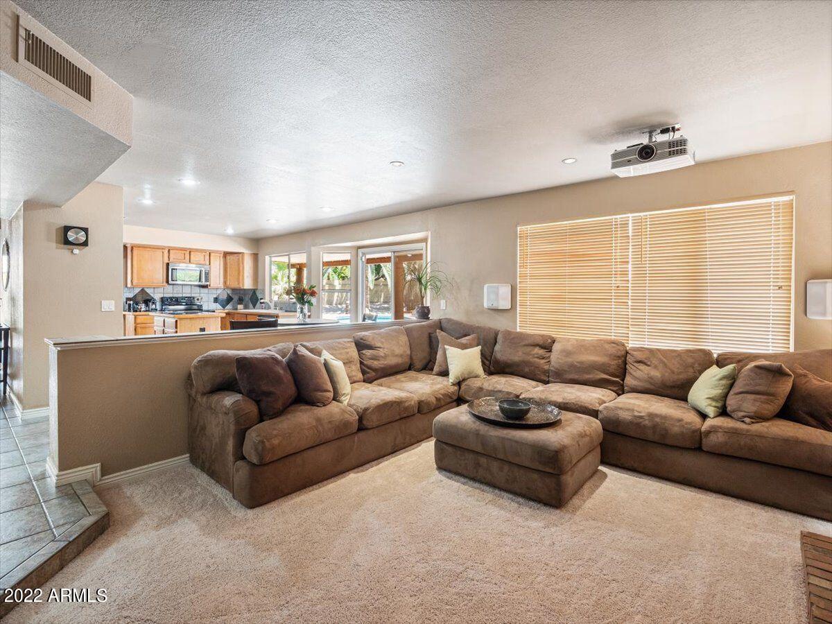 18829 North 34th Place Phoenix, AZ 85050 - Photo 15 of 25 15