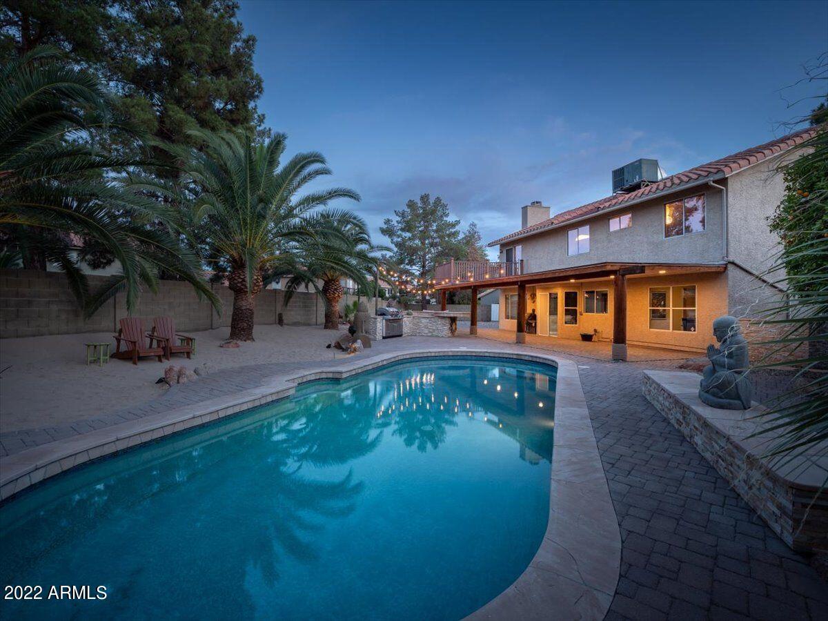 18829 North 34th Place Phoenix, AZ 85050 - Photo 8 of 25 8