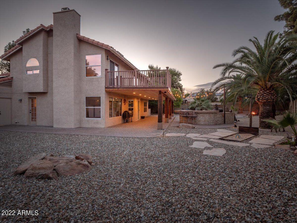18829 North 34th Place Phoenix, AZ 85050 - Photo 9 of 25 9