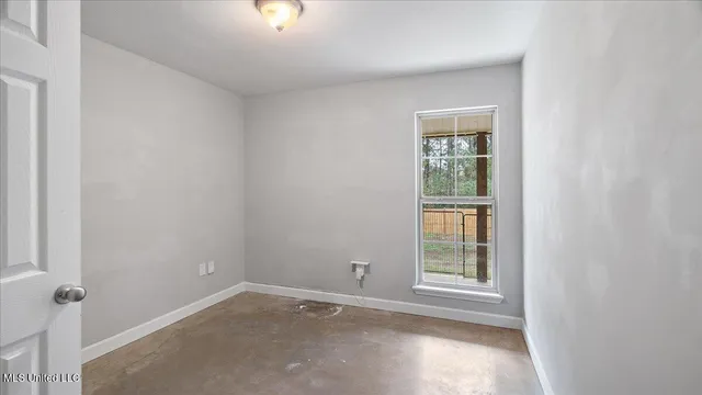 $275,000 | 640 Statesman Drive, Byram, MS 39272