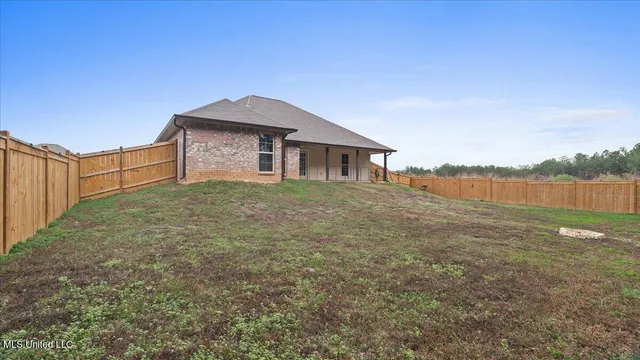 $275,000 | 640 Statesman Drive, Byram, MS 39272
